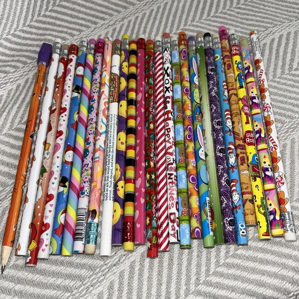 Vintage Wooden Pencil Lot 1990s Designed Holiday C1